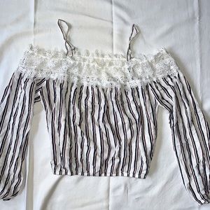 Hollister | Stripped Top | Size S